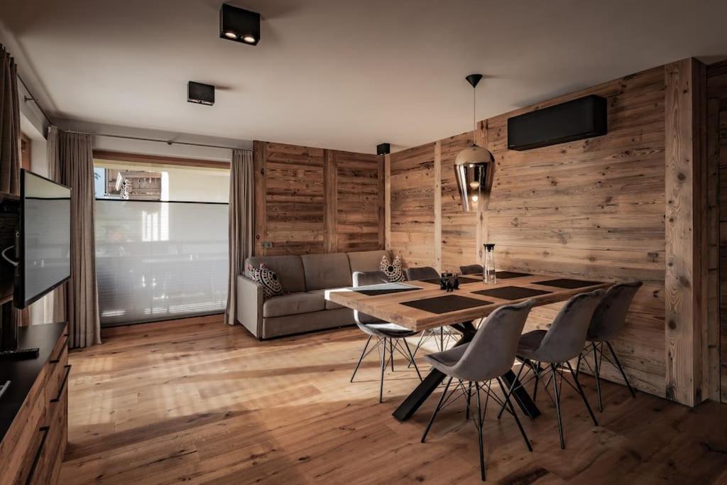 Cozy Loft In The Alps Of Zillertal Apartamento Schwendau Exterior foto