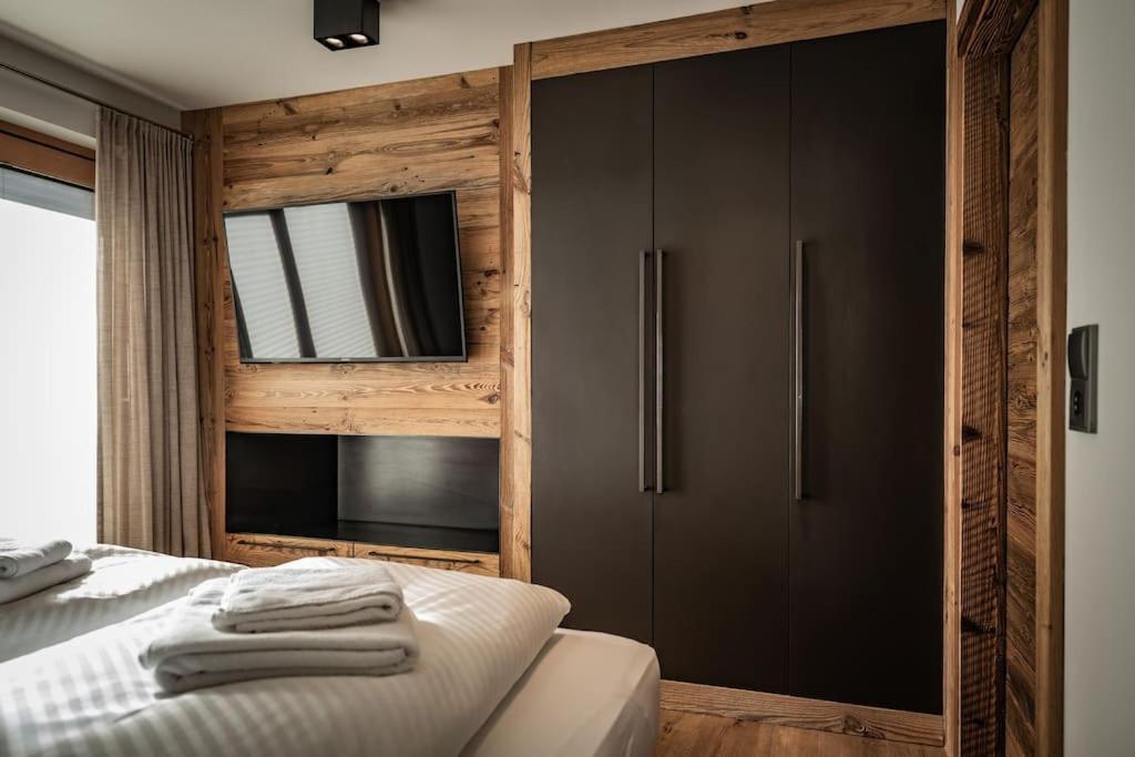 Cozy Loft In The Alps Of Zillertal Apartamento Schwendau Exterior foto
