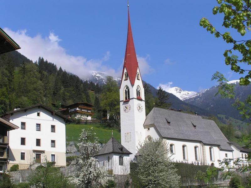 Cozy Loft In The Alps Of Zillertal Apartamento Schwendau Exterior foto